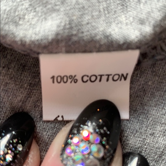 Cartoon Cat Graphic Tee - Picture 6 of 7